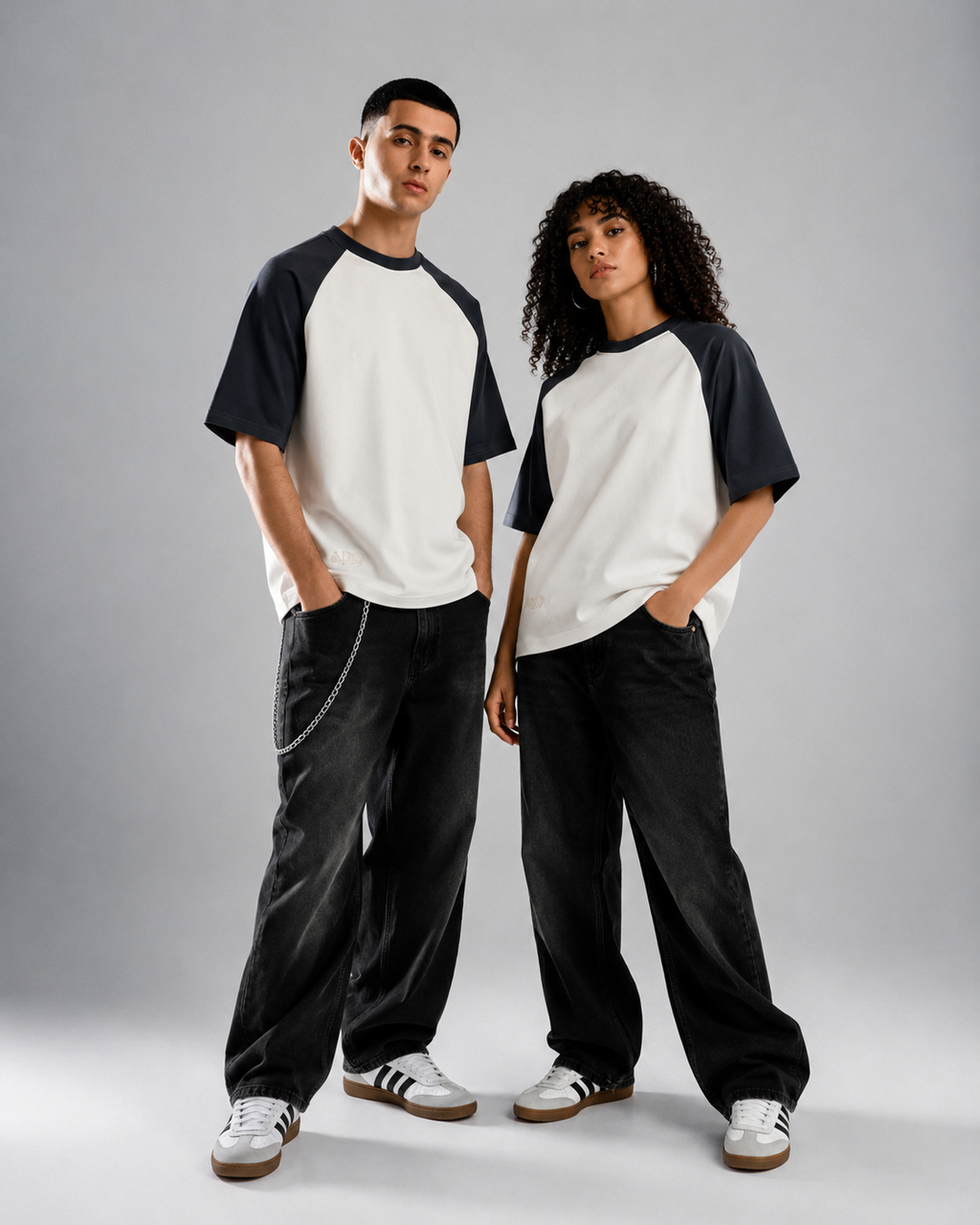 ARO Contrast Raglan Oversized T-Shirt – Off White & Charcoal