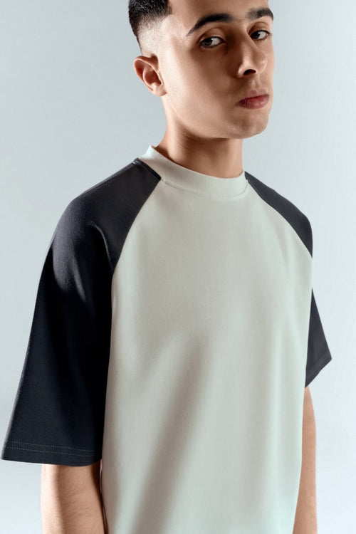 ARO Contrast Raglan Oversized T-Shirt – Off White & Charcoal
